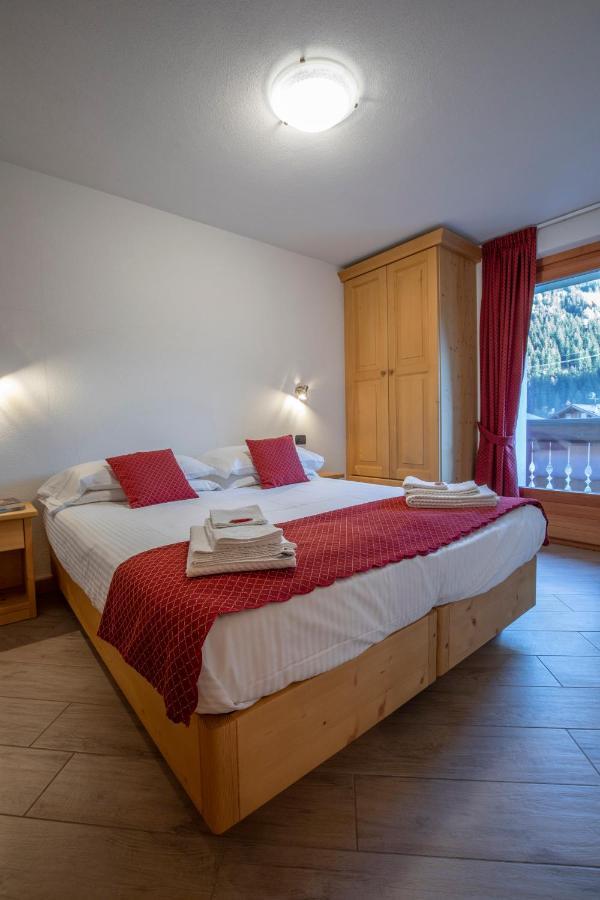 Chalet Del Bosco Valdisotto Luaran gambar