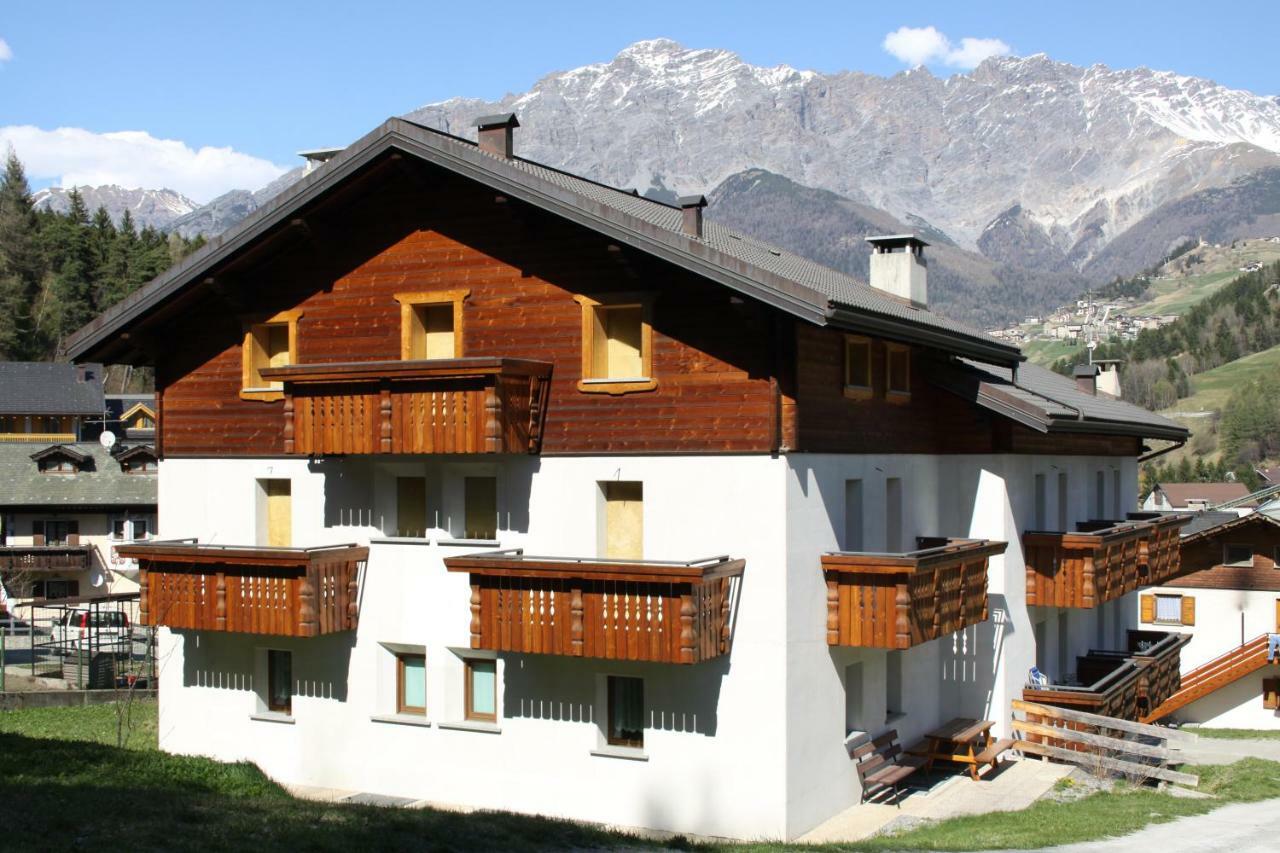 Chalet Del Bosco Valdisotto Luaran gambar